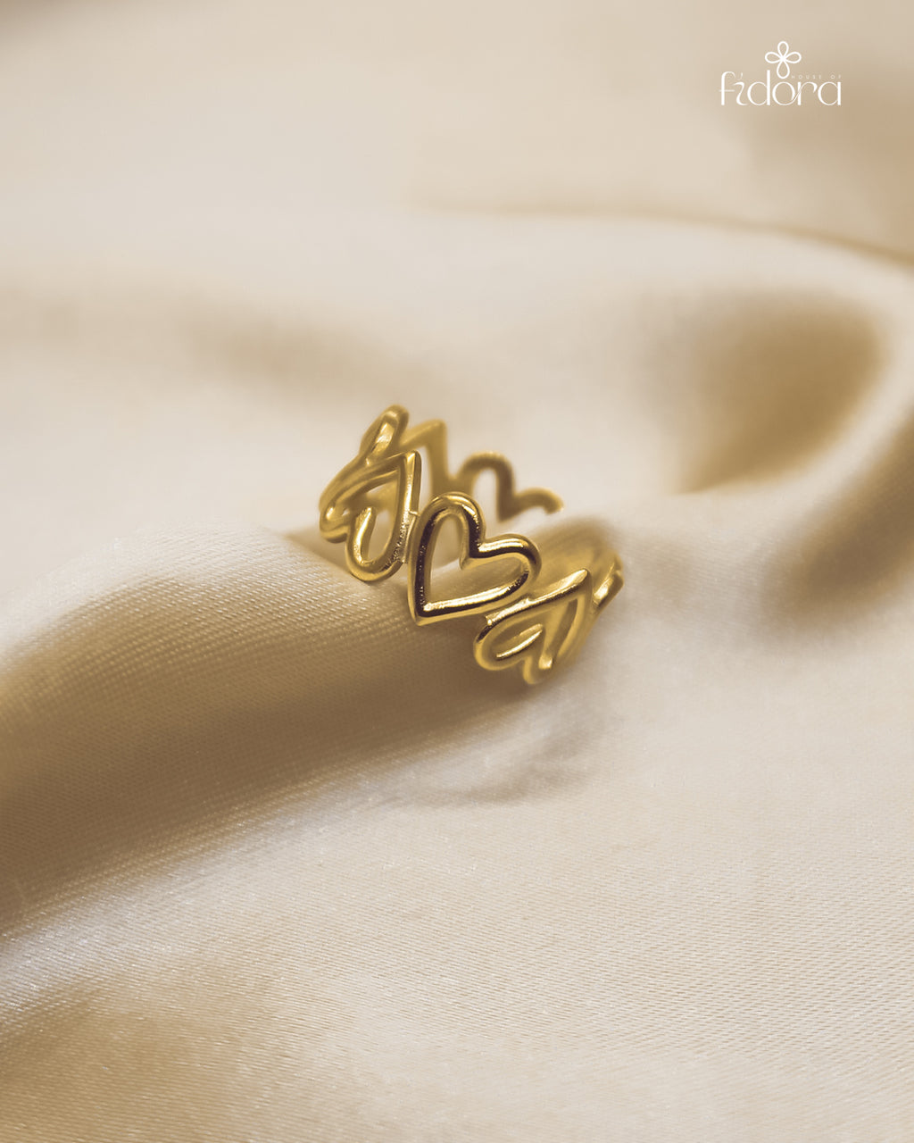 Anti tarnish heart shaped ring