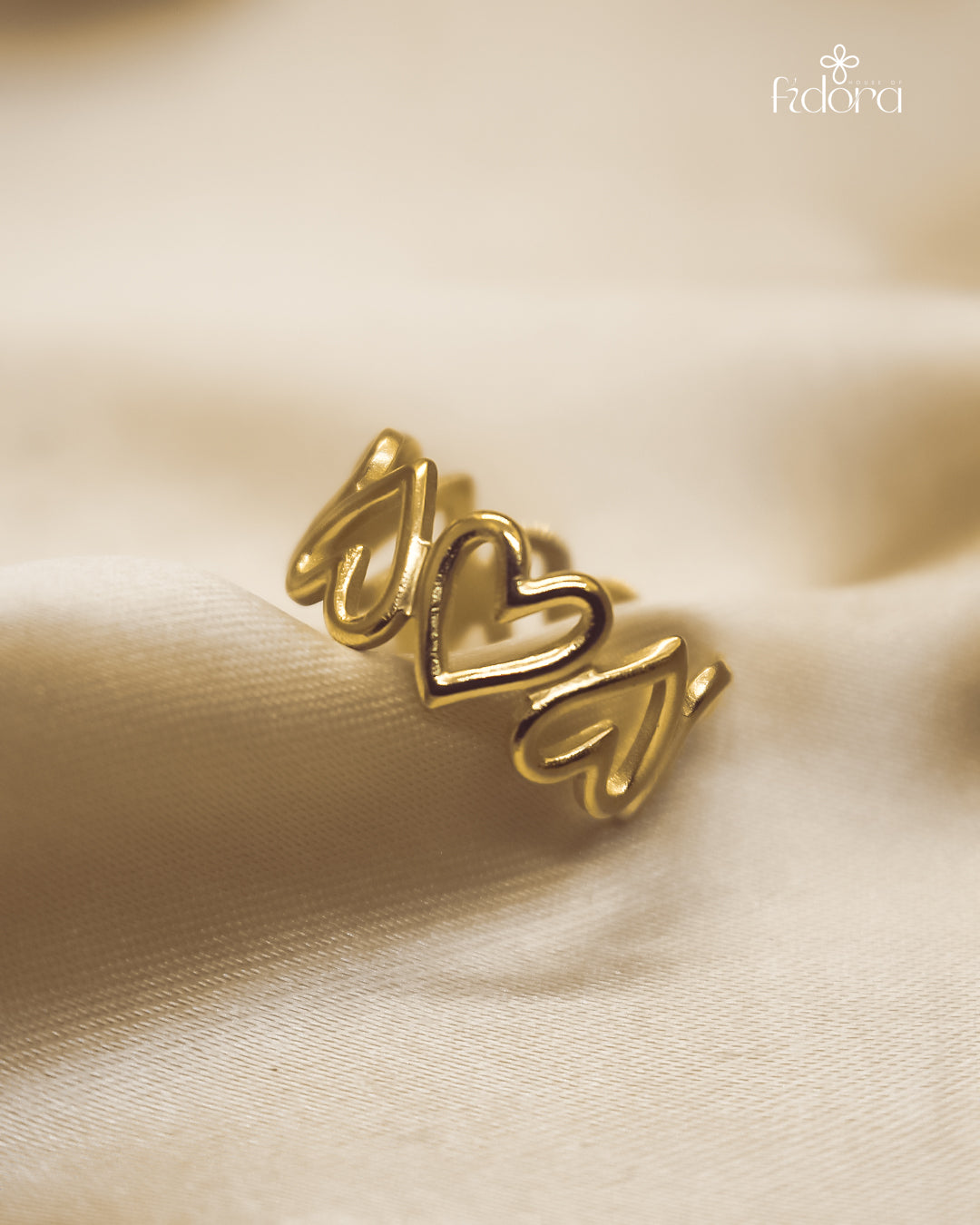 Anti tarnish heart shaped ring