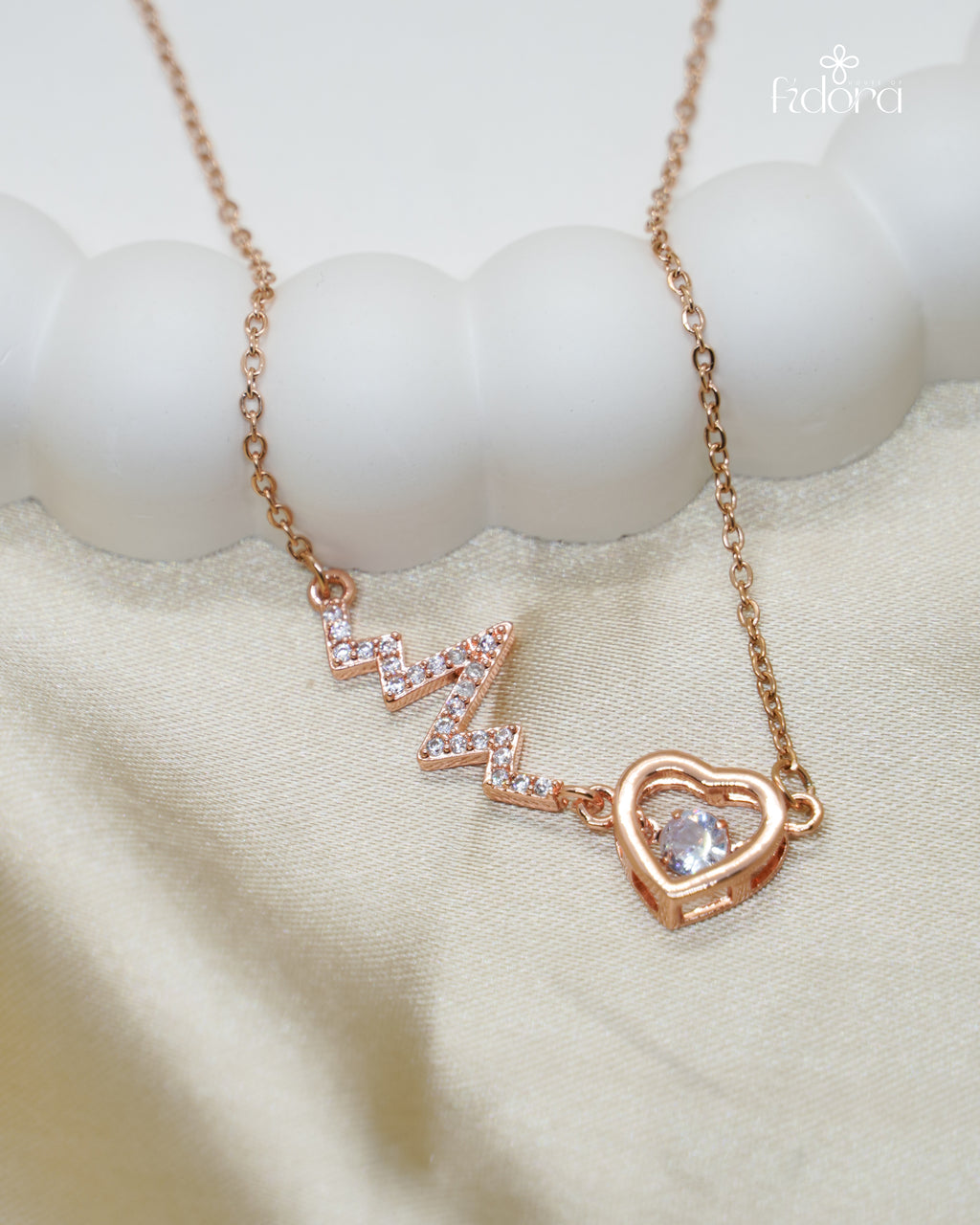 Heart beat rose gold pendant chain for daily wear