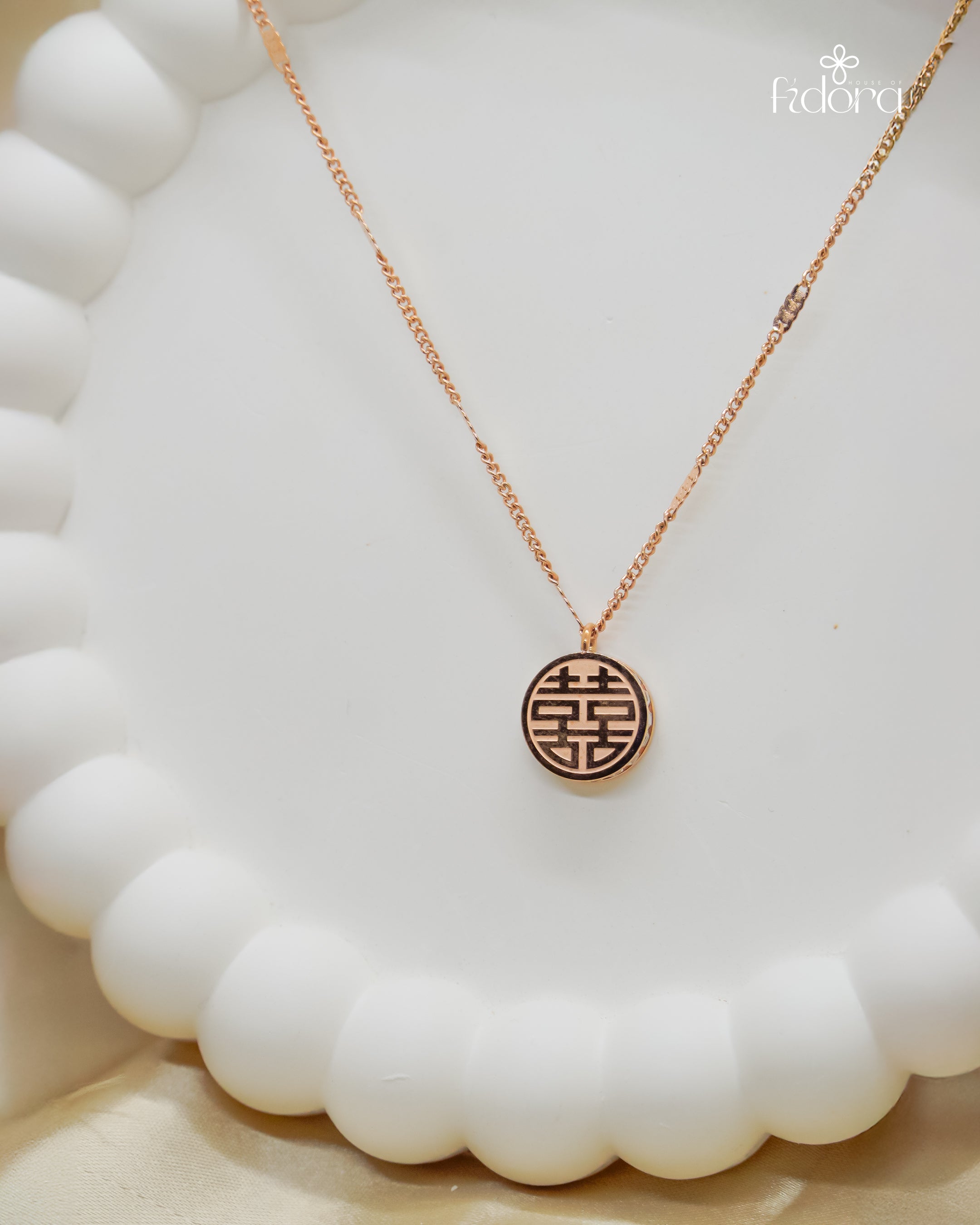 Rose Fold latest design pendant daily wear chain to shop online from House of Fidora. 